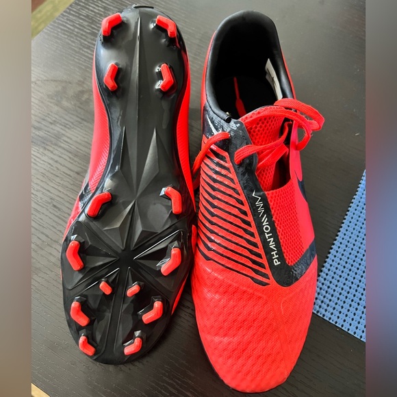 Nike Skin Phantom Cleat - Picture 4 of 4